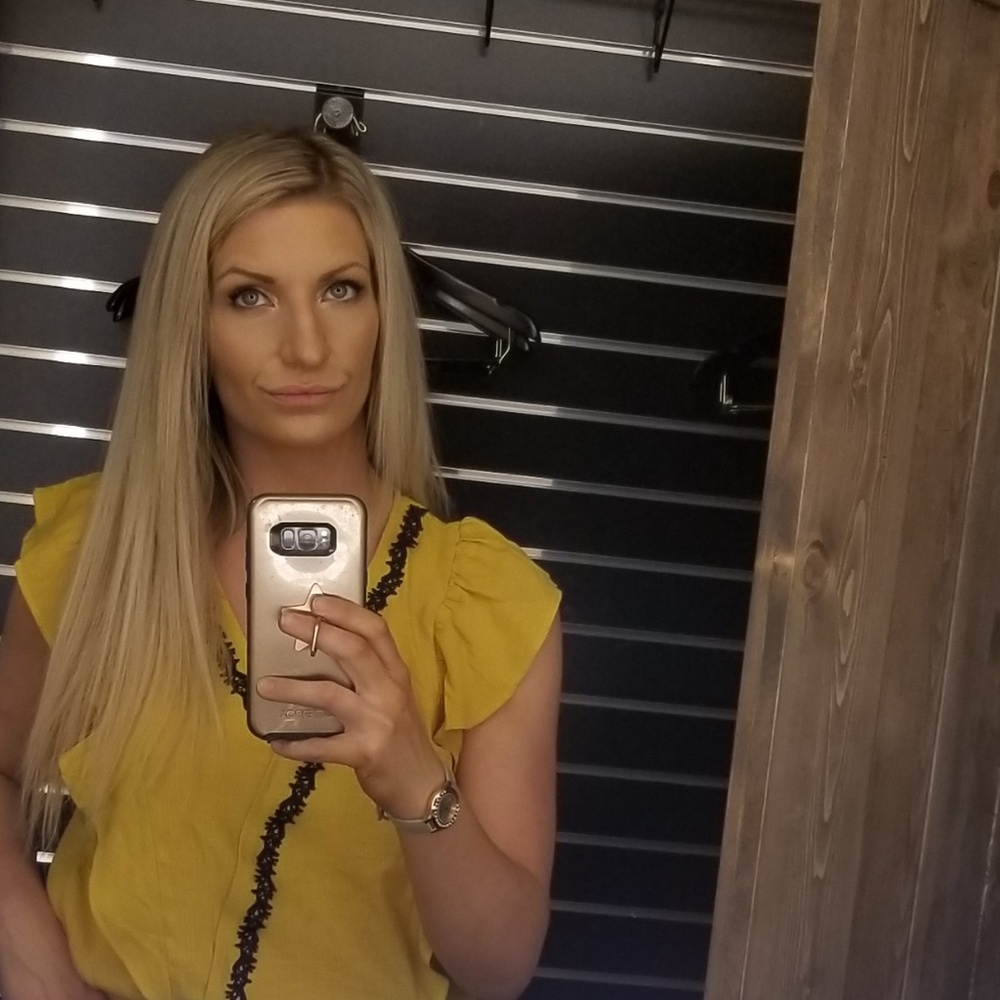 Meet your Posher, J.J.